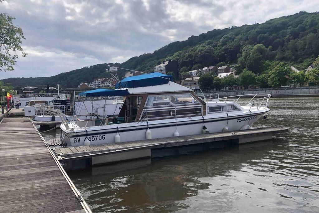 Bateau  Tsilaosa Au Coeur De Namur Exterior foto
